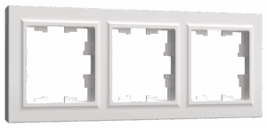 Рамка 3-мест. "BRITE" белый (1/100)