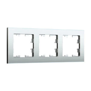 Рамка 3-мест. "BRITE" металл алюминий (1/50)