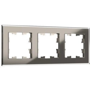 Рамка 3-мест. "BRITE" стекло дымчатый (1/50)
