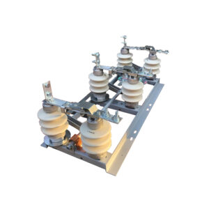 Разъединитель РЛНД-1-10-II/400 (алюм. шины) с прив. ПРНЗ-10 (фарфоровые изоляторы)