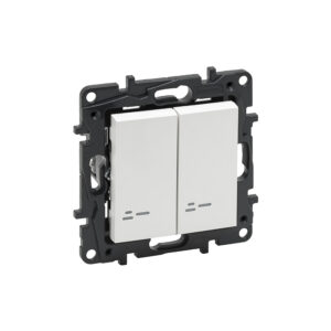 Розетки / Выключатели Legrand