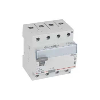 403009 УЗО ВДТ TX3 (4ф) 40A (30мA-AC) Legrand (1)