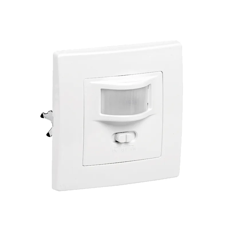 Датчик движения ДД 030 белый 500Вт 160гр 9м IP20 IEK E-PRO