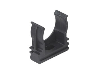 Крепеж-клипса черная для труб Ø20 мм (100/3400)