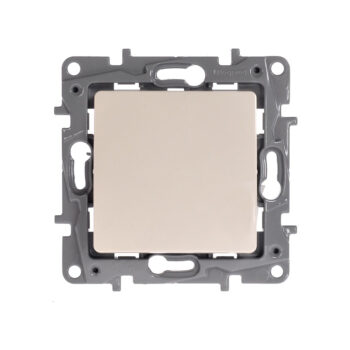 NILOE Переключатель 1-клавишный, безвинтовые зажимы Слоновая кость Legrand E-PRO