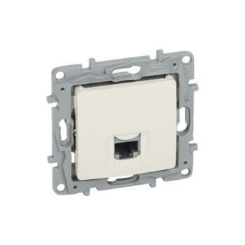 NILOE Розетка RJ45 CAT5e UTP Слоновая кость Legrand E-PRO