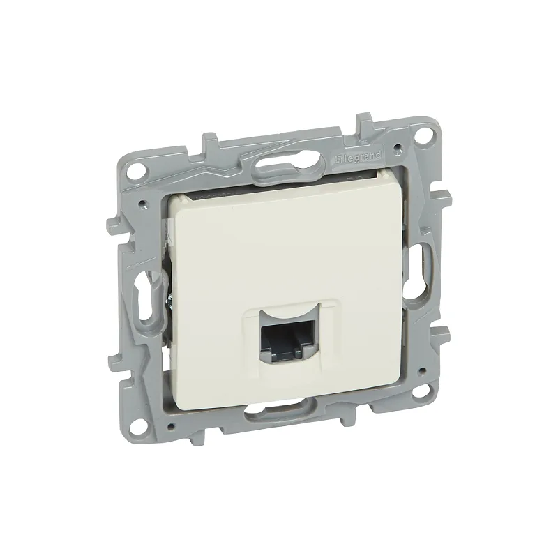 NILOE Розетка RJ45 CAT5e UTP Слоновая кость Legrand E-PRO
