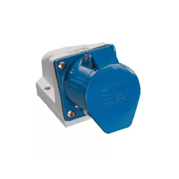 Стационарная розетка  113 2р+ре 16А 220В IP44 IEK